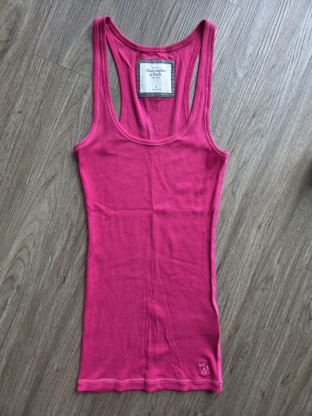 Vintage Abercrombie & Fitch Women's Hot Pink Ribbed Tank Top, Size Small